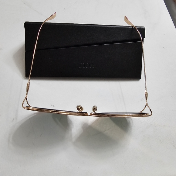 Christian Dior Sunglasses 100% Authentic Forest Green LENS With GOLD RIM - Picture 3 of 11